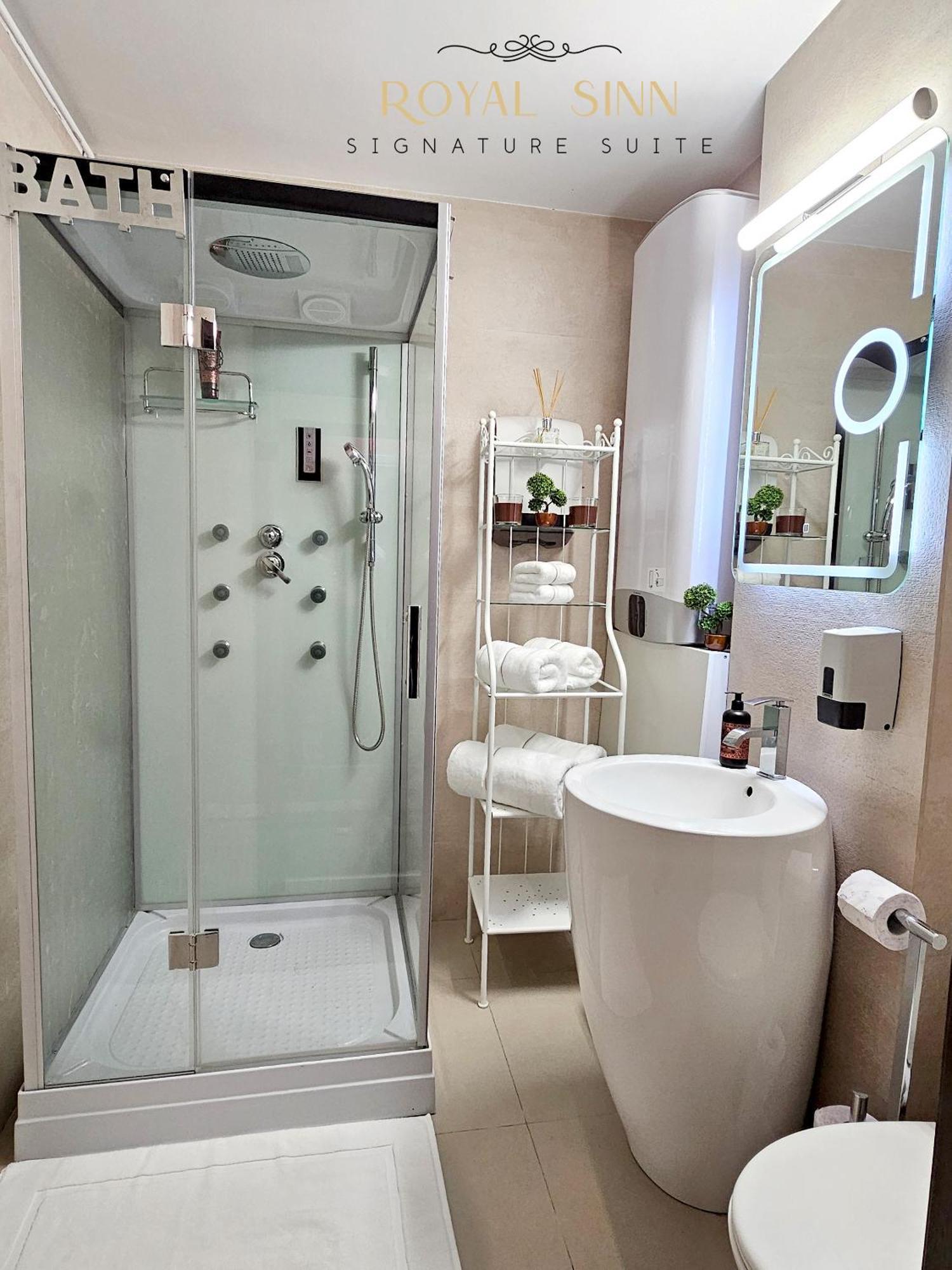 Royal Sinn Signature Suite Bucureşti Ngoại thất bức ảnh