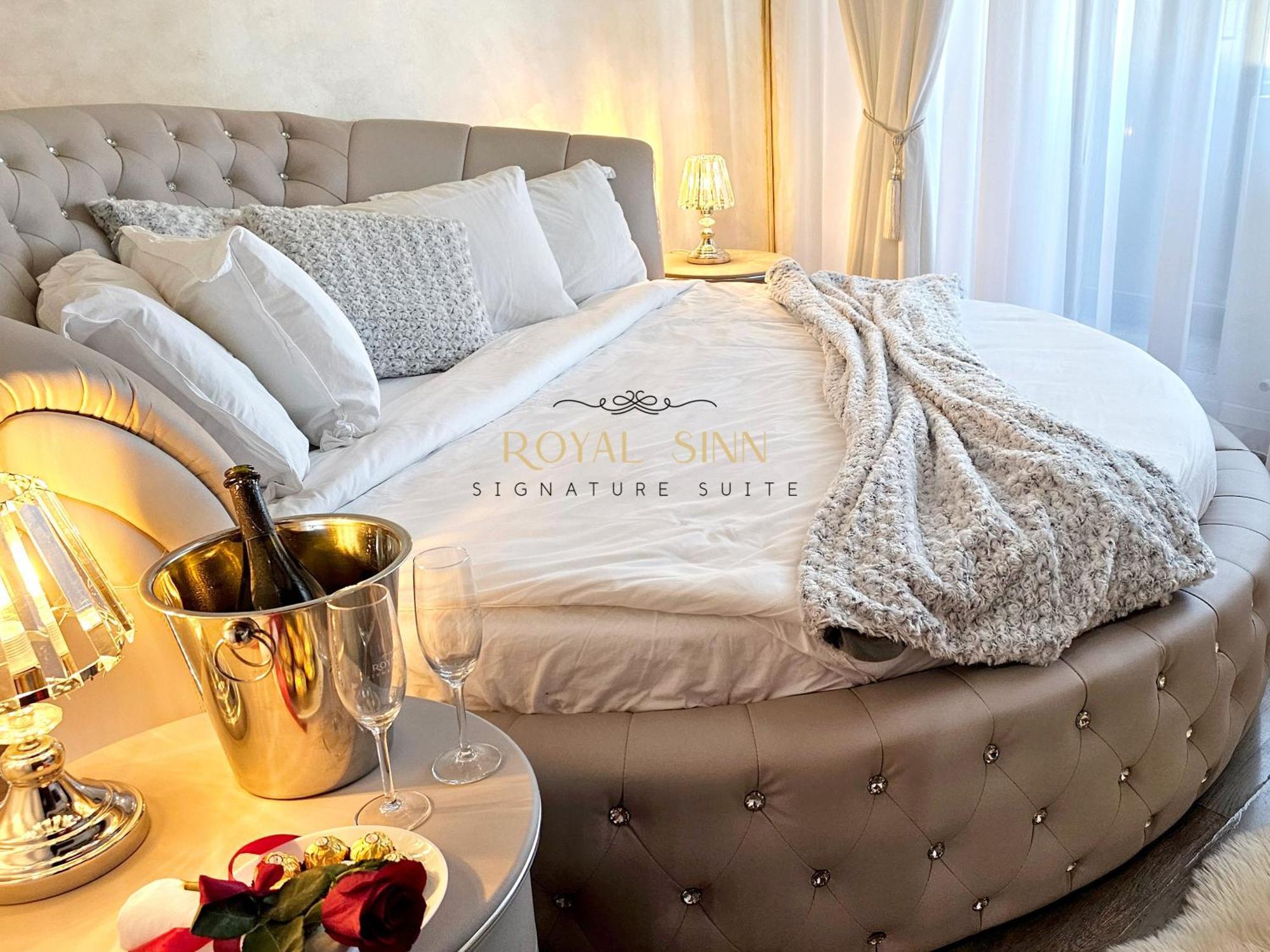 Royal Sinn Signature Suite Bucureşti Ngoại thất bức ảnh