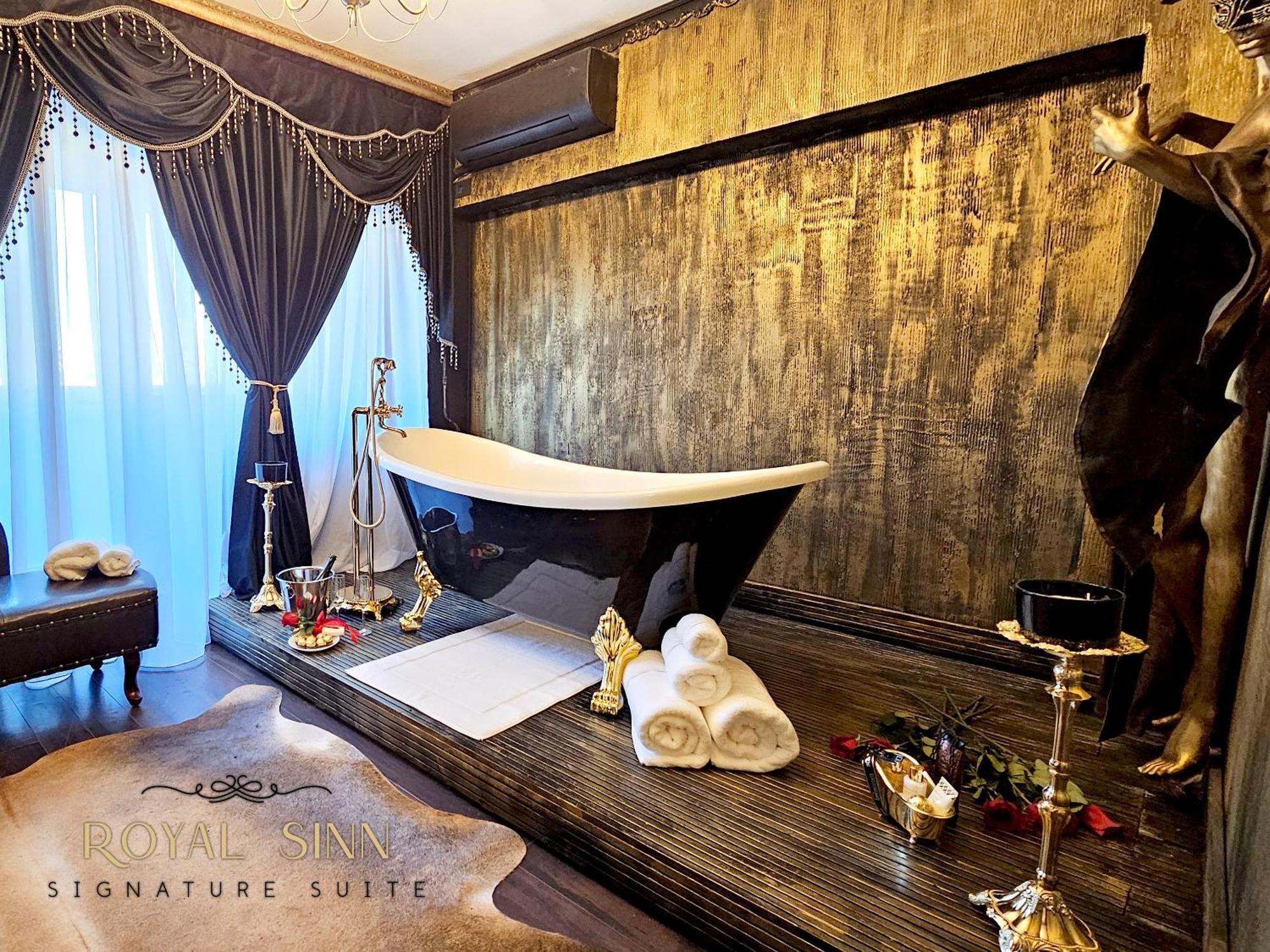 Royal Sinn Signature Suite Bucureşti Ngoại thất bức ảnh